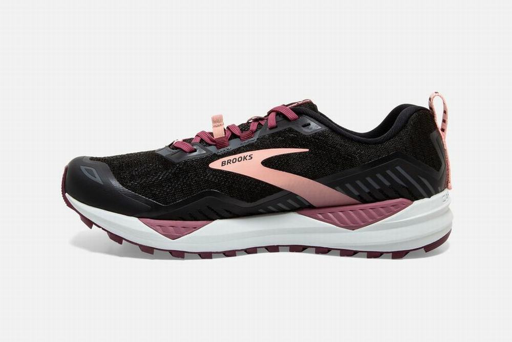 Chaussures Running Brooks Cascadia 15 Noir / Corail Femme | OUU-34265354